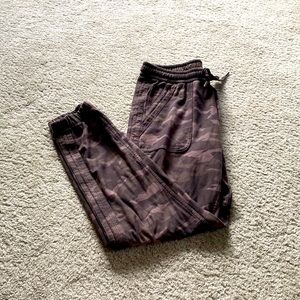 Athleta Camo Farallon Jogger